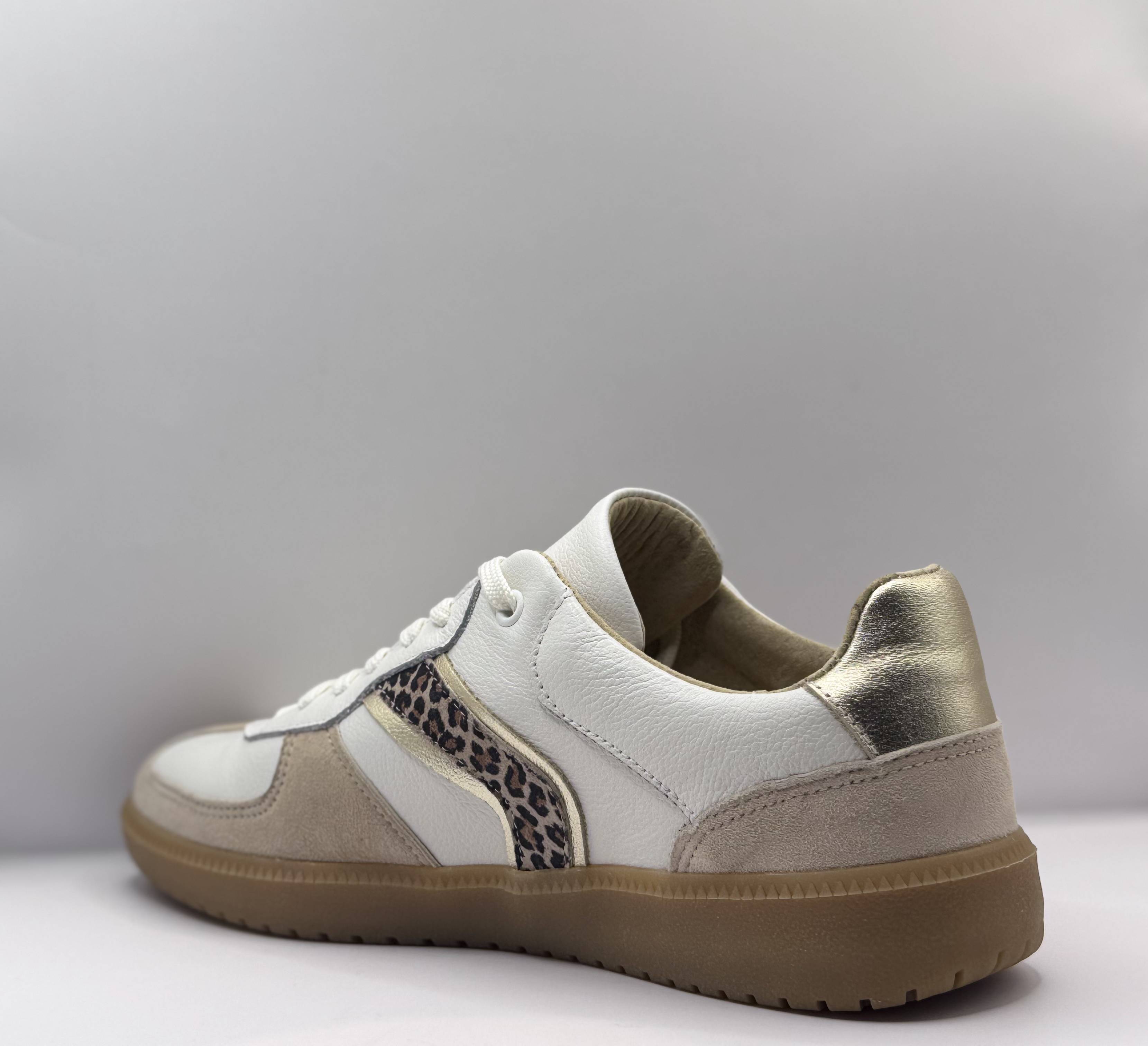 Bridge Dames Retro Sneaker Wit — Suède & Luipaardprint