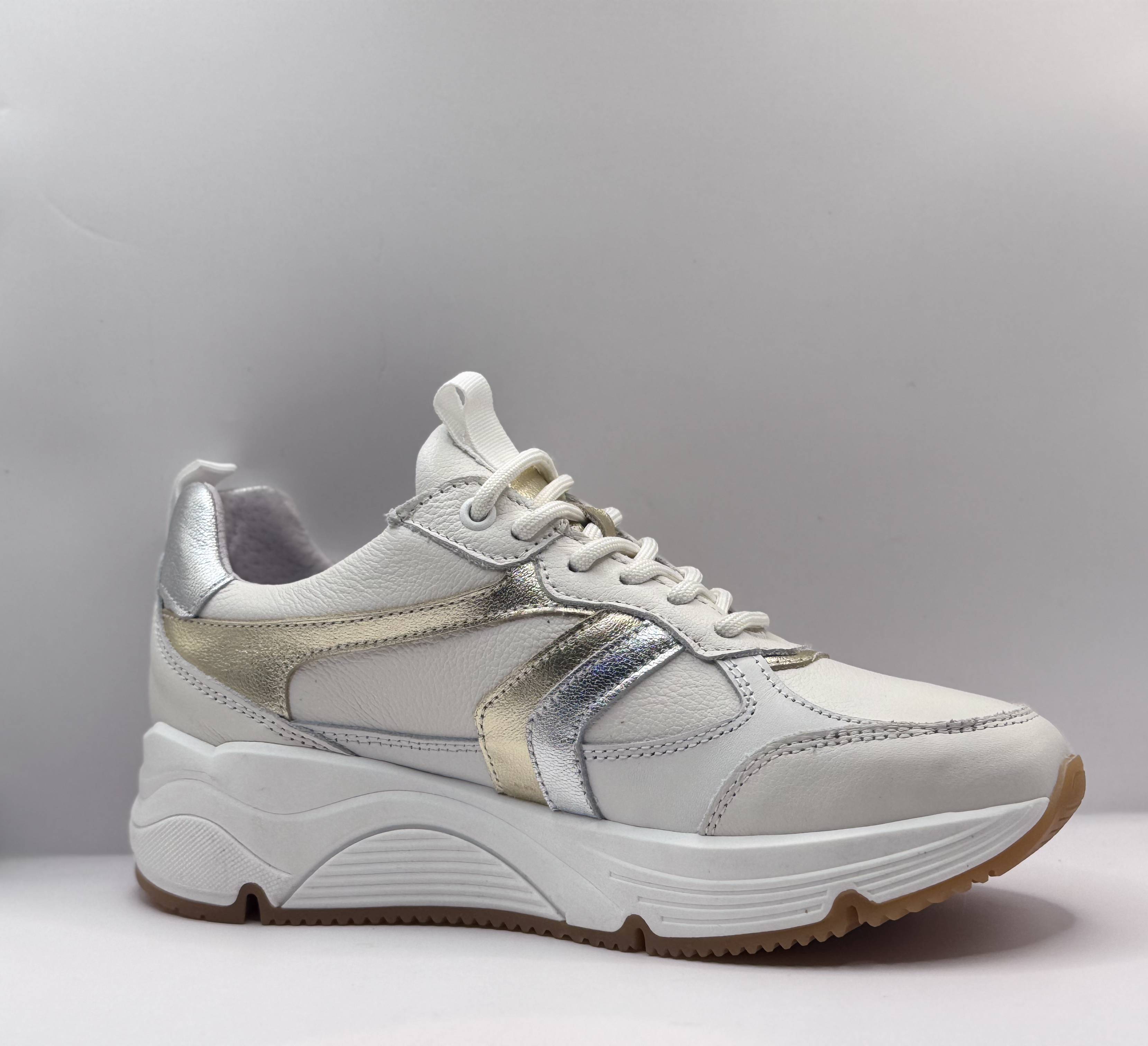 Bridge Dames Sneaker Wit — Platform | Leer met Goud & Zilver