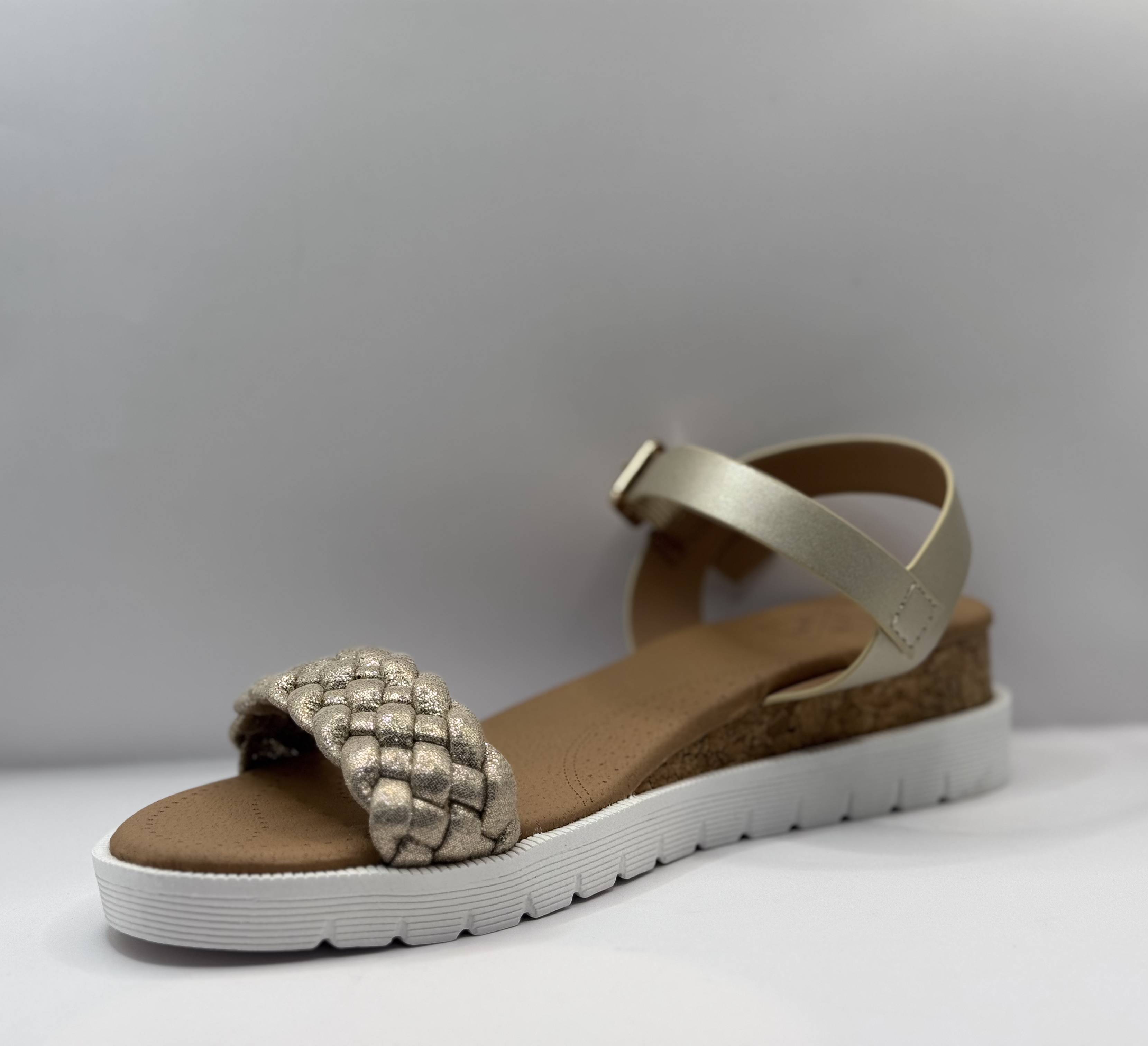 Bridge Dames Wedge Sandaal — Gevlochten Goud & Kurk
