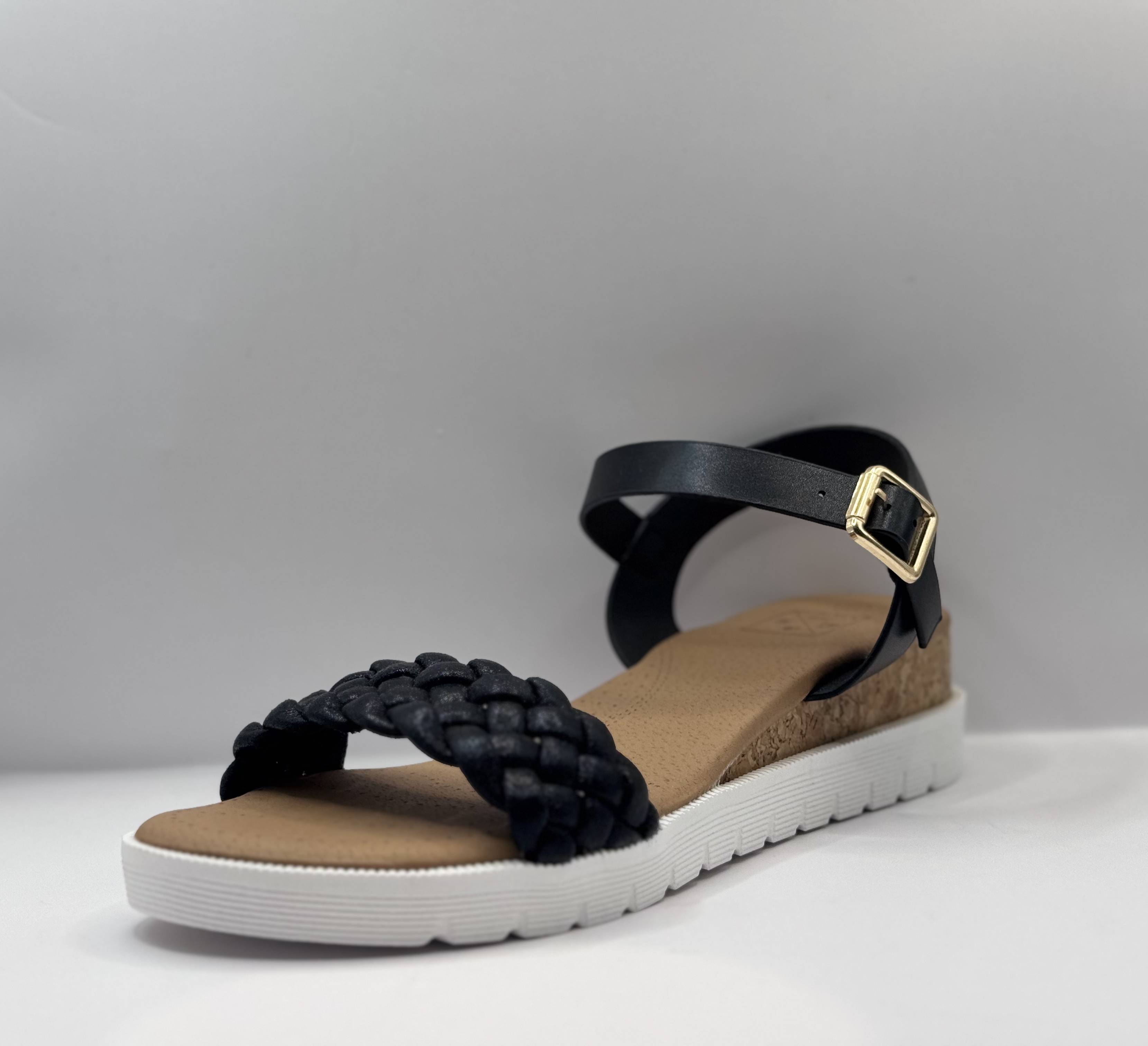 Bridge Dames Wedge Sandaal — Gevlochten Zwart & Kurk