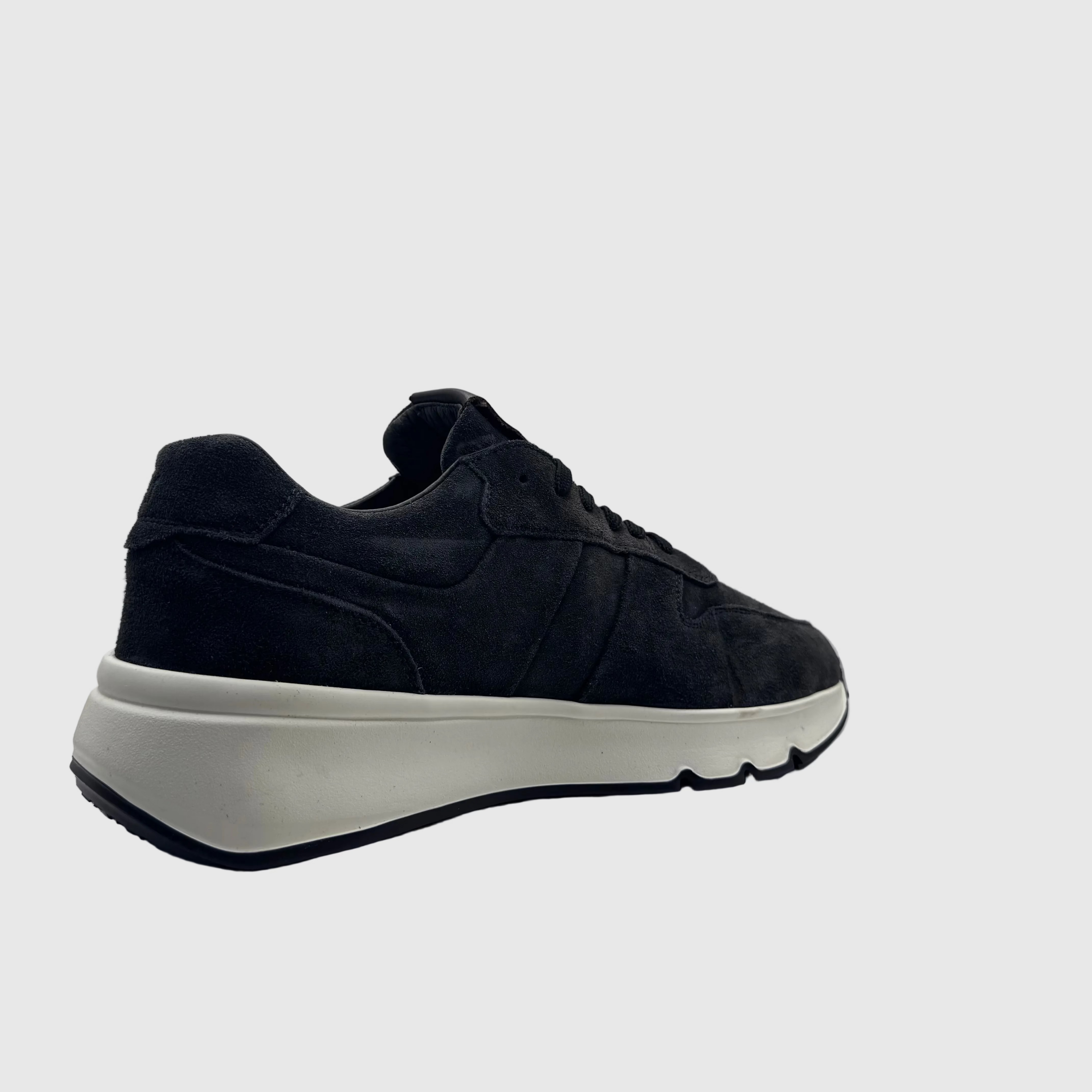 Concept Heren Sneaker Zwart — Dikke Zool | Suède