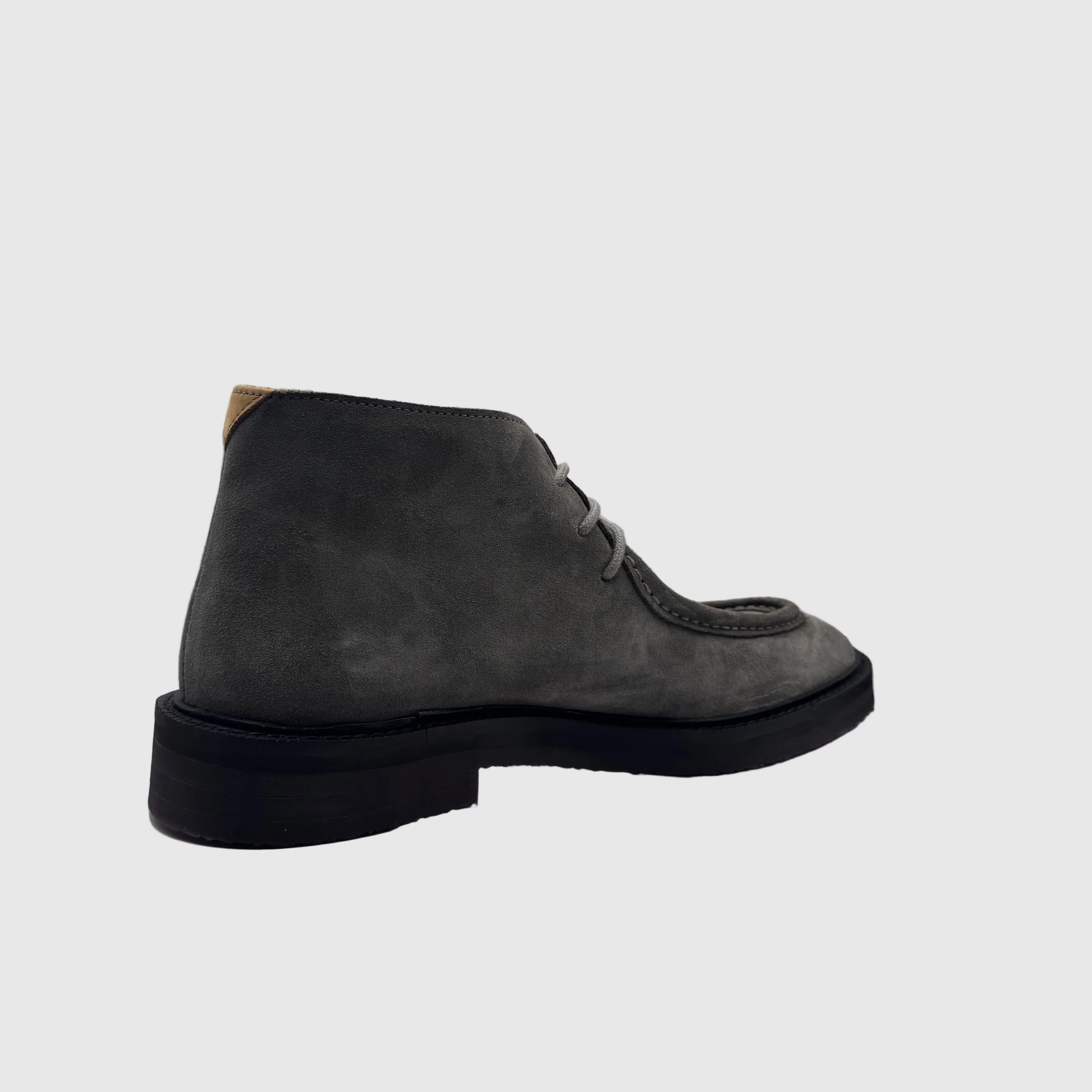 Concept Heren Chukkaboot Grijs — Apronstiksel | Suède