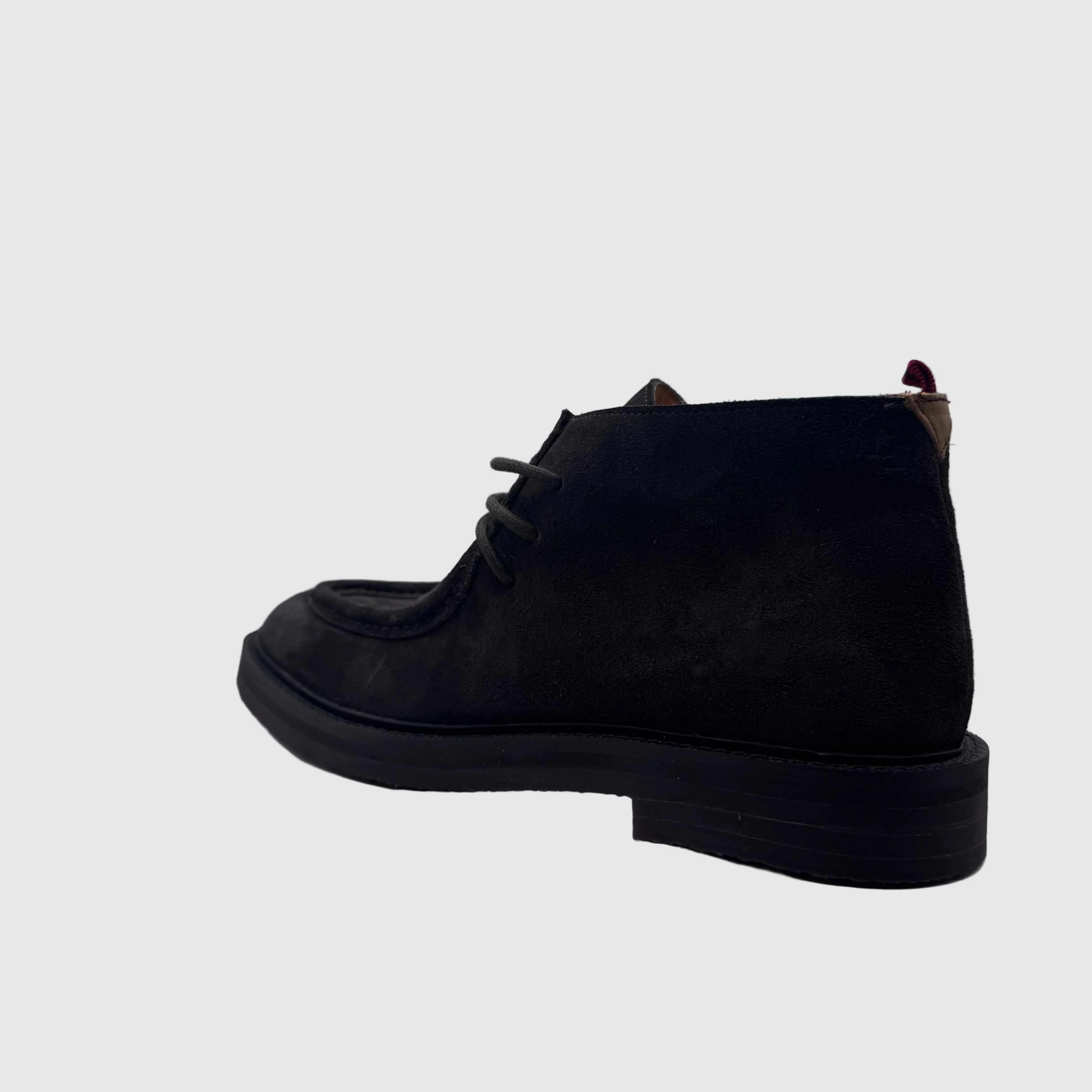 Concept Heren Chukkaboot Zwart — Bordeaux Trekstrip | Suède
