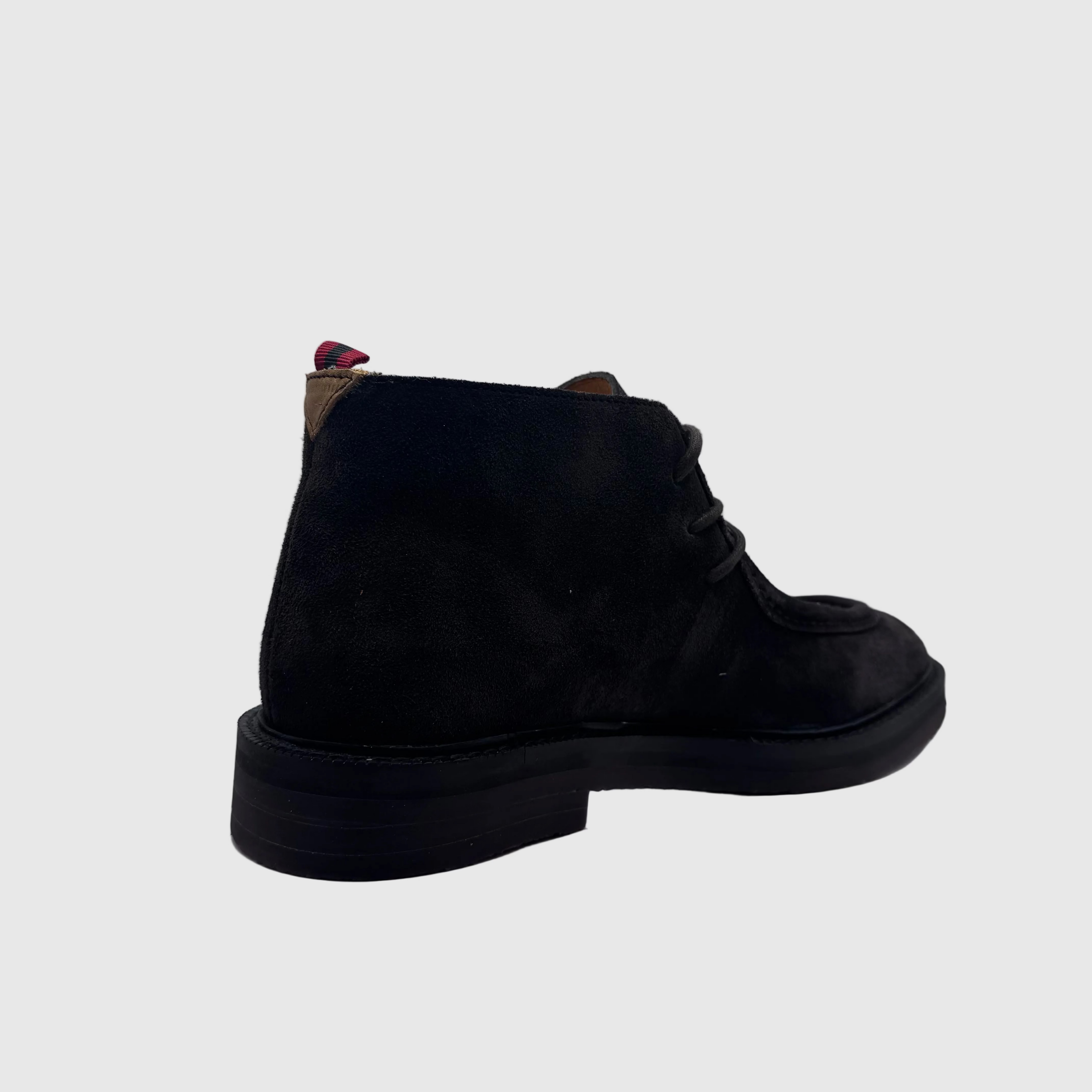 Concept Heren Chukkaboot Zwart — Bordeaux Trekstrip | Suède