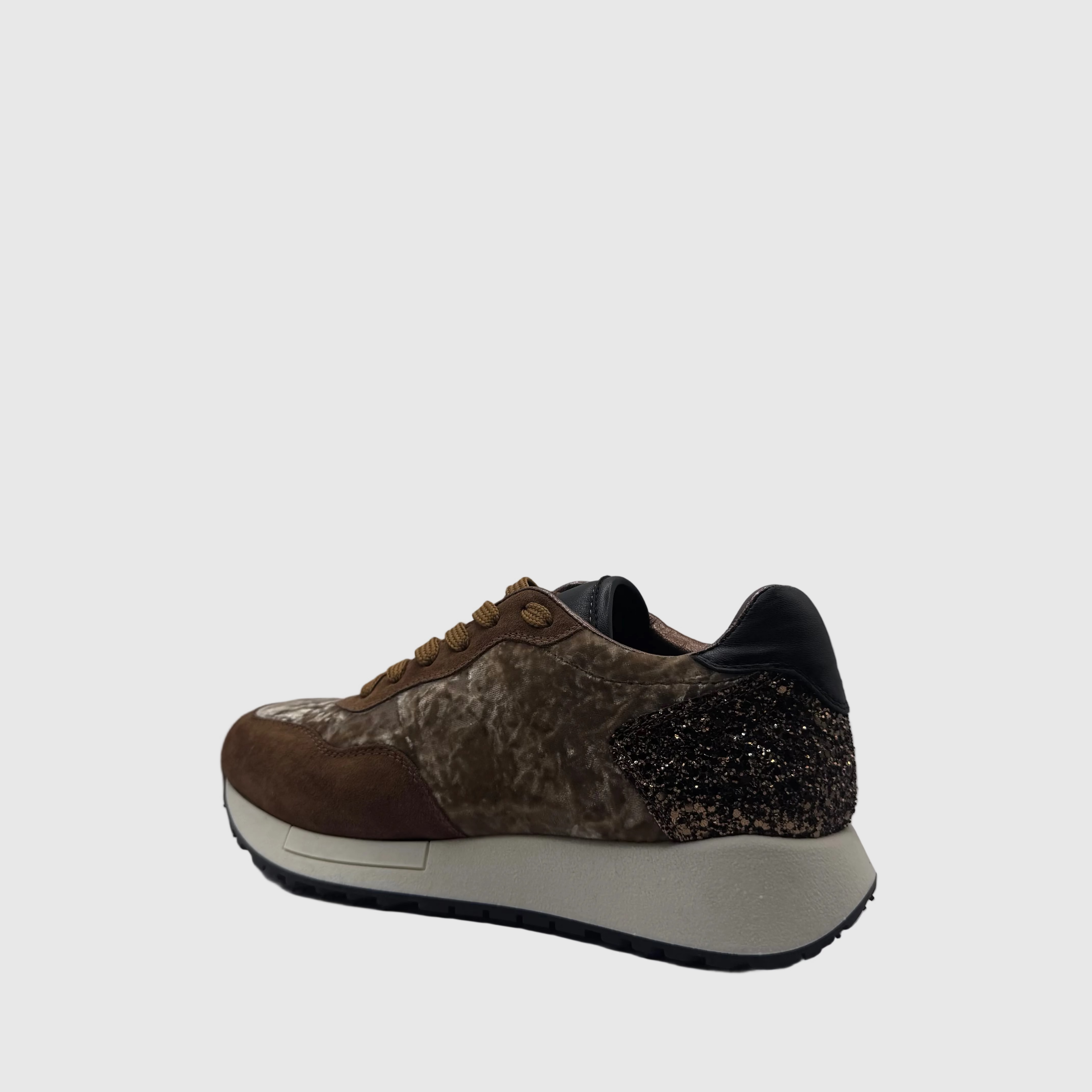 HIP Dames Sneaker Bruin — Glitter-hiel | Suède